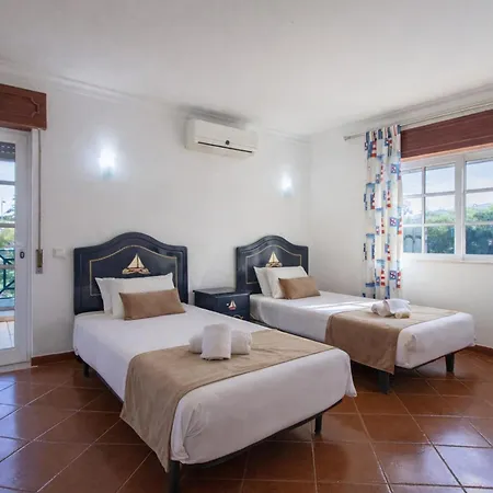 Villa Pacheco by Algarve Holidays-2